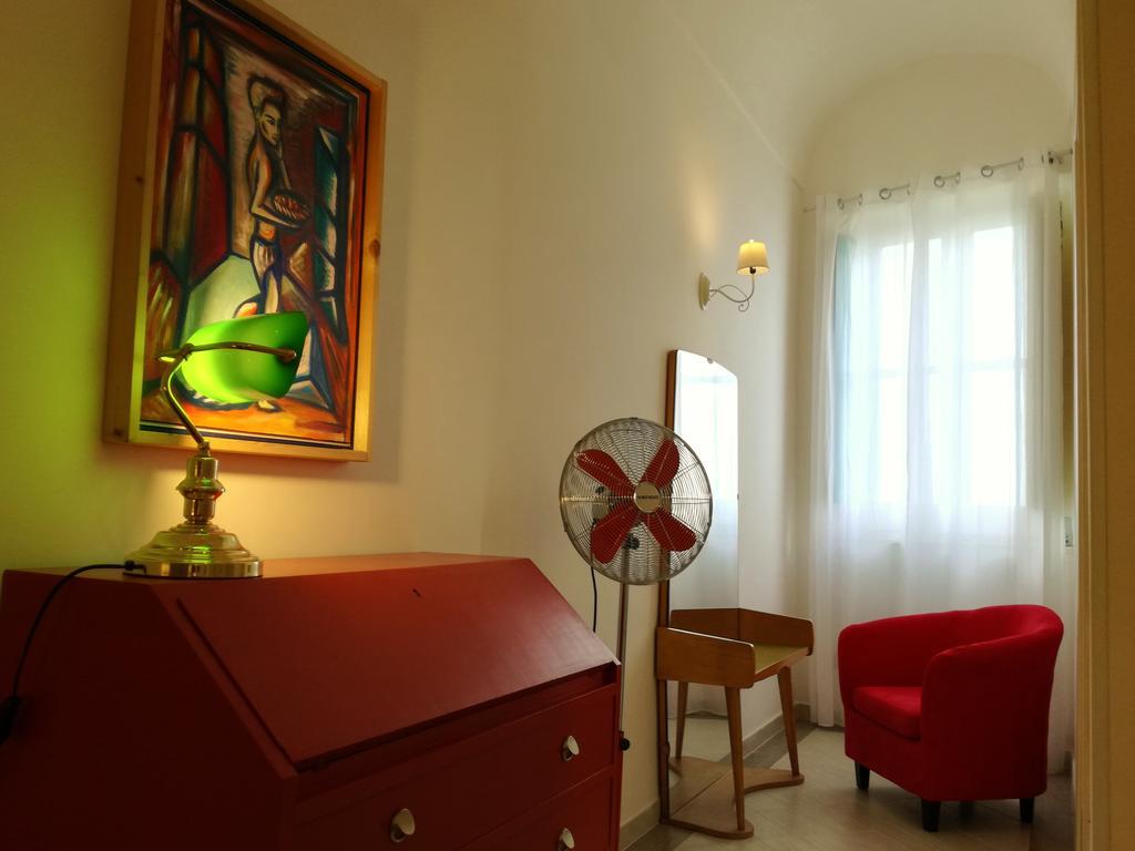 Le Luminarie - Creative Residence Balestrate Buitenkant foto